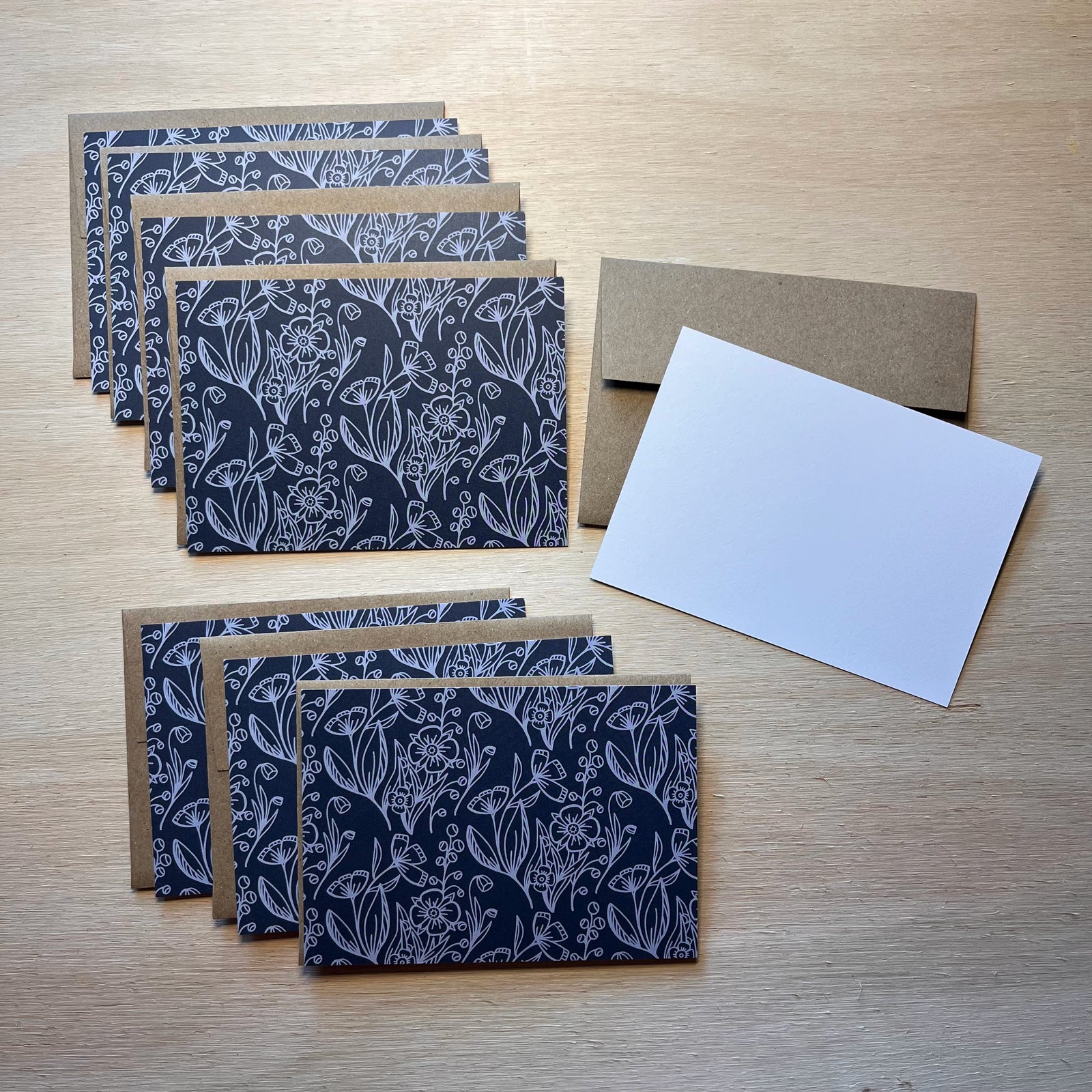Navy Wildflowers Note Card Boxed Set - 8 Flat Cards